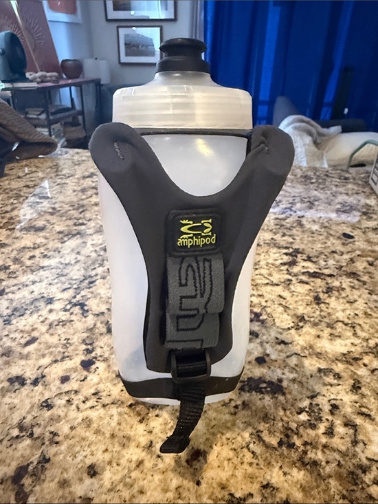 Amphipod Other - Amphipod Ergo Minimalist 20oz Bottle